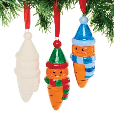 Abbildung von Baker Ross FX799 Weihnachtskarotten Keramikdekorationen Schachtel mit 4 Stück, Weihnachtsdekorationen und Bastelarbeiten für Kinder