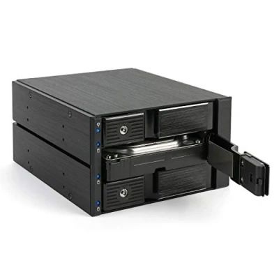 Abbildung von FANTEC 2185 BP SA2131 SAS I,II + SATA I,II,III Backplane für 3X 3,5&quot; HDD in einem 2X 5,25&quot; Einschub. Mit 70mm Lüfter an der Rückseite. Trägerlos. Aluminiumgehäuse und Front schwarz