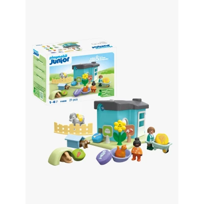 Abbildung von Playmobil® Konstruktions Spielset Tierpension mit Futterspender (71690), JUNIOR, (21 St), Made in Europe