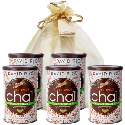 Abbildung von GUSTONE. David Rio Geschenkset Tiger Spice Decaffeinated 5 x 398g Dosen Chai Latte Entkoffeiniert