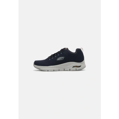 Abbildung von Skechers Sport ARCH FIT Titan Sneaker low, Herren, Größe: 43, Navy Schuhe