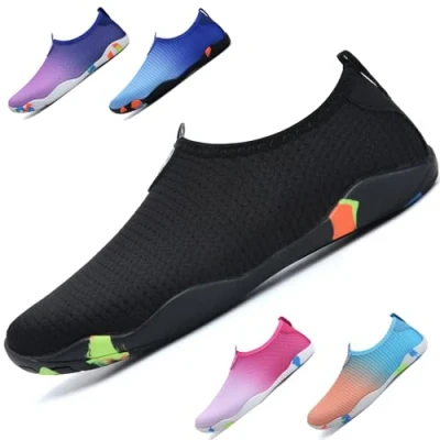 Abbildung von WateLves Badeschuhe Damen Herren Wasserschuhe Schwimmschuhe Strandschuhe Aquaschuhe Schnell Trocknend Surfschuhe Unisex Sommer(Schwarz 45)