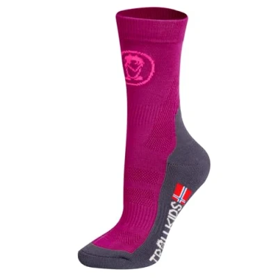 Abbildung von Trollkids Kinder halbhohe Wandersocken Trekking Socken, Beere, Größe 26
