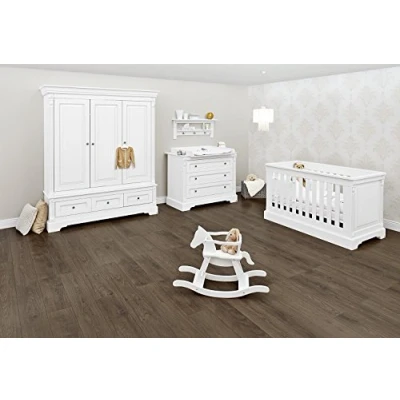Abbildung von PINOLINO Kinderzimmer Set Emilia breit groß, 3 TLG. mit Kinderbett, breiter Wickelkommode und türigem Kleiderschrank, weiß