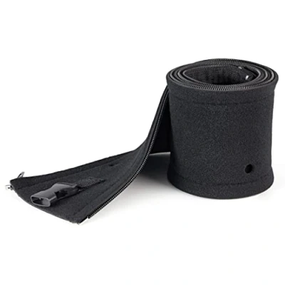 Abbildung von StarTech.com 1m Neopren Kabelschlauch mit Reißverschluss &amp; Schnalle 3cm Durchmesser Computer/PC Strom /Netzwerk /AV Kabelabdeckung/Manager Flexible Kabel Organisationshülle Schwarz (WKSTNCMZP)