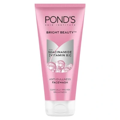Abbildung von POND&#039;S Bright Beauty Spot less Glow Gesichtswäsche mit Vitaminen, entfernt abgestorbene Hautzellen und dunkle Flecken, doppelte Helligkeit, alle Hauttypen, 200 g