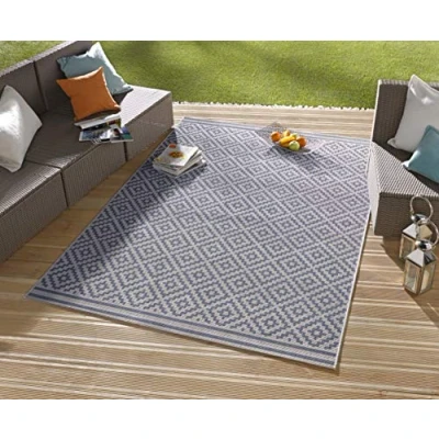 Abbildung von NORTHRUGS In und Outdoor Teppich Raute 160x230cm Wetterfest Modern Geometrisches Muster Allover Design Läufer für Balkon Terrasse Garten Wintergarten Wohnzimmerteppich Wasserfest Blau Creme