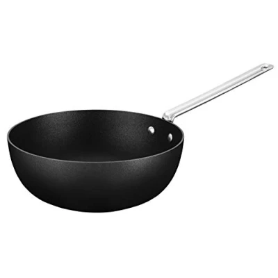 Abbildung von Scanpan TechnIQ Bistro Sauteuse Induction 30 cm, 3,7 l Multifunktionale Pfanne für alle Herdarten Langlebige Stratanium+ Antihaftbeschichtung Ofenfest
