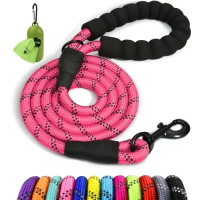 Abbildung von Taglory Hundeleine mit bequemen gepolsterten Griff, robuste zum Trainieren und Gassi gehen, 150x1.2cm Reflektierend Führleine aus weichem Nylon für große Hunde, pink