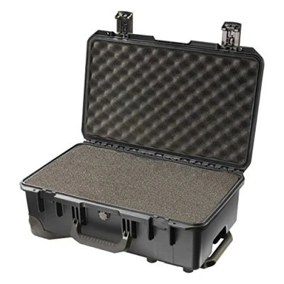 Abbildung von Peli Storm IM2500 Robuster Trolley zum Transport Sensibler Messgeräte, Wasser und Staubdicht, 28L Volumen, With Customisable Foam Inlay, Schwarz, black