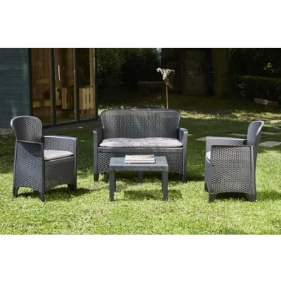 Abbildung von Dmora Outdoor Lounge Set Ostuni, Gartengarnitur mit 2 Sesseln, 1 Sofa und Couchtisch, Sitzecke in Rattan Optik Kissen, 100 % Made Italy, Anthrazit