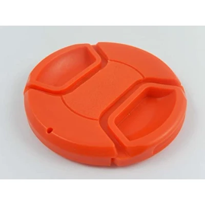 Abbildung von vhbw Universal Objektivdeckel 62 mm für Kamera, DSLR Kunststoff, Rot, mit Innengriff