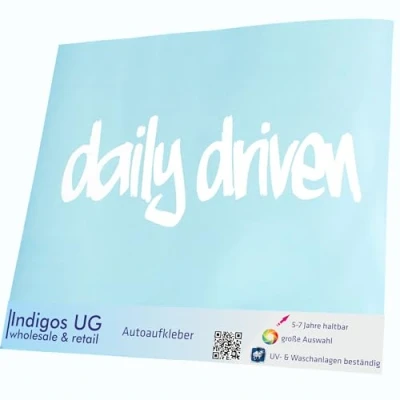 Abbildung von INDIGOS UG Aufkleber Autoaufkleber JDM Die Cut Auto 210x70 mm Daily Driven weiß Heckscheibe Heckscheibenaufkleber Sticker Tuning
