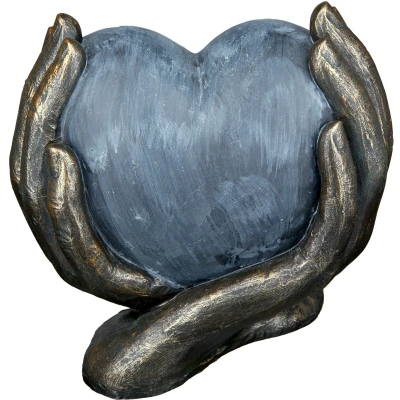 Abbildung von GILDE Dekoobjekt Halte die Liebe fest Skulptur &#039;Herz in Händen&#039; als perfektes Geschenk