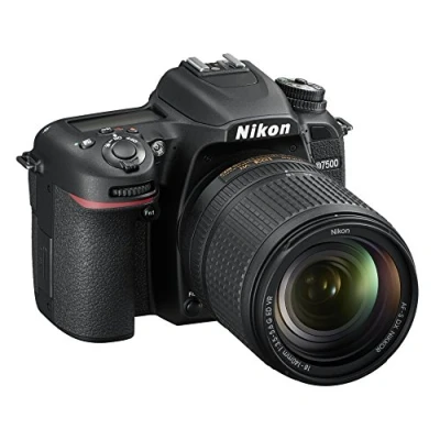 Abbildung von Nikon D7500 Digitale Spiegelreflexkamera mit Objektiv AF S DX Nikkor 18 140 mm f/3.5 5.6G ED VR, 20,9 Megapixel, WLAN, Bluetooth, SD 8 GB 300 x Premium Lexar, Schwarz