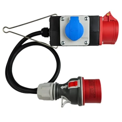 Abbildung von RoadEu Stromverteiler mit CEE und Schuko Ausgängen Baustromverteiler 16A, 380V 230V Mobilverteiler, Gummikabel 10m 5 poliger Stecker Dose Energieverteiler