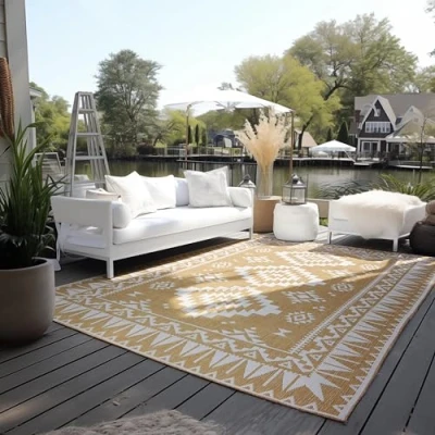 Abbildung von ELLE Decoration In und Outdoor Teppich Wendeteppich Wetterfest &amp; Wasserfest Modernes Geometrisches Muster Rauten Outdoorteppich für Garten, Balkon, Terrasse, Wohnzimmer Ocker, 120x170cm
