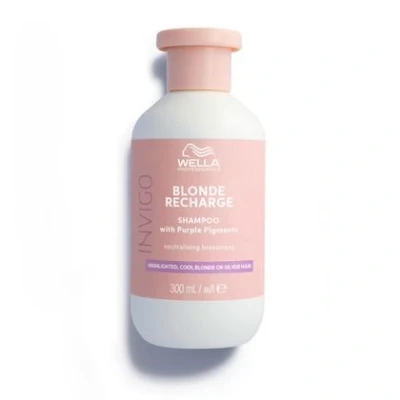 Abbildung von Wella Professionals Invigo Blonde Recharge Cool Shampoo 300 ml