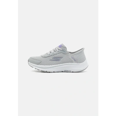Abbildung von Skechers GO RUN Consistent 2.0 Laceup Slipin Sneaker low, Damen, Größe: 37, Gray/lavender Schuhe