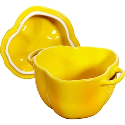 Abbildung von STAUB Zwilling Ceramic by Paprika Cocotte gelb Keramik H: 10,7cm x B: 15,1cm Volumen: 0,47L