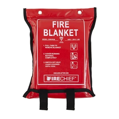 Abbildung von Firechief SVB3/K40 Feuerlöschdecke mit Kitemark Gütesiegel, große Feuerlöschdecke, 1,2 m x 1,8 m, geeignet für den Einsatz im Haus (Küche, Büro, Garage)