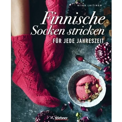 Abbildung von Finnische Socken stricken für jede Jahreszeit.. Von dünnen Strümpfen bis Wintersocken: Sockenmode im skandinavischen Design. Kreative Strickmuster Strickanfänger und Fortgeschrittene.