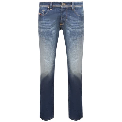 Abbildung von Diesel Larkee X Straight Fit Stone Washed Dunkelblaue Jeans