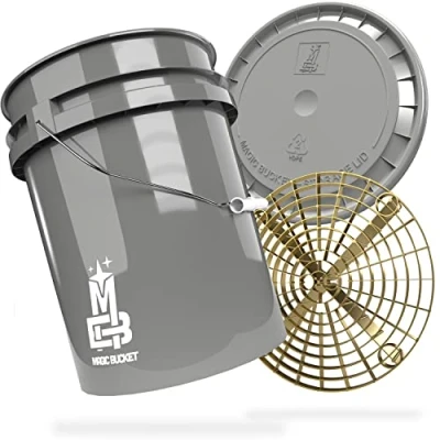 Abbildung von MAGIC BUCKET Auto Handwäsche Bundle Wascheimer Mit passendem Eimer Deckel 5 US GALLONEN ca. 20 Liter Grit Guard Eimereinsatz Schmutzsieb Waschset Grau/Gold