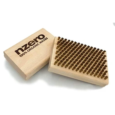 Abbildung von NZEROWAX Messingbürste für die Ski und Snowboardpflege, 12 x 8 cm