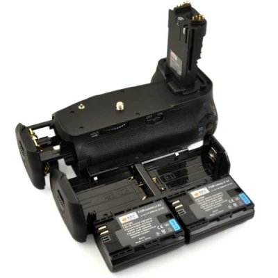 Abbildung von DSTE® Batterie Griff für Canon EOS 60D SLR Digital Kamera als BG E9 mit (2 packung) LP E6