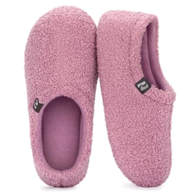 Abbildung von RockDove Damen Teddy Fleece Hausschuhe mit geschlossener Ferse für den Innenbereich, 38/39 EU, Lavendel