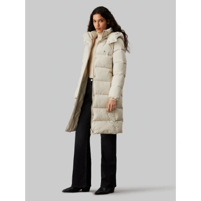 Abbildung von Calvin Klein Jeans Langjacke MONOLOGO NON DOWN LONG PUFFER mit gedrucktem Logomarkenlabel