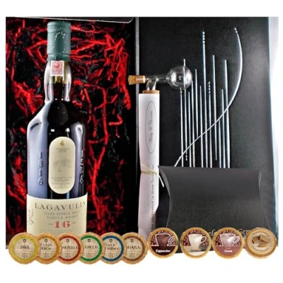 Abbildung von Geschenk Lagavulin 16 Jahre Single Malt Whisky + Glaskugelportionierer Edelschokoladen