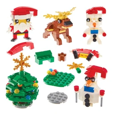 Abbildung von Baker Ross FX925 Weihnachts Bausteinsätze Packung mit 4, Weihnachtliche Partytütenfüller und Strumpffüller für Kinder