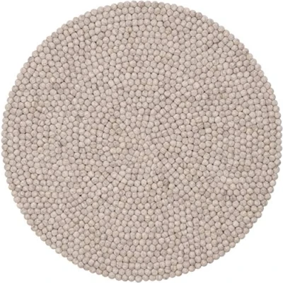 Abbildung von myfelt Filzkugelteppich Béla Ø 70 cm, ideal für Schlaf , Wohn Kinderzimmer, Flur &amp; Bad
