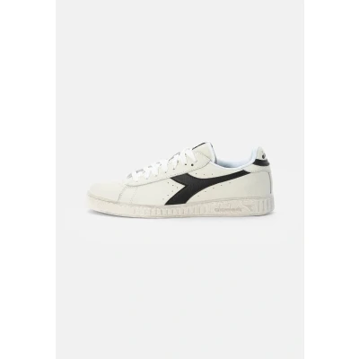 Abbildung von Diadora GAME Waxed Unisex Sneaker low, Größe: 38, White/black Leder