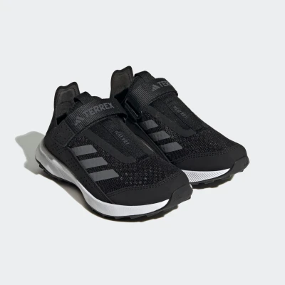 Abbildung von adidas TERREX Wanderschuh &quot;VOYAGER 21 SLIP ON TRAVEL&quot;
