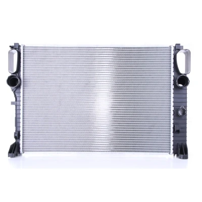Abbildung von NISSENS 67102A Kühler, Motorkühlung Aluminium 640 459 32 Kühlrippen gelötet MERCEDES BENZ: E Klasse T modell, Limousine, CLS Coupe