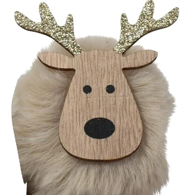 Abbildung von CHICCIE Rentier auf Baumstamm beige 5x12cm Weihnachtsdeko Deko