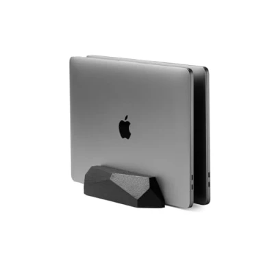Abbildung von Oakywood Laptop Ständer Vertikal Stand aus Holz Halterung für 2 Laptops, Verstellbar Kompatibel mit MacBook Pro, Air, iPad Eiche Schwarz