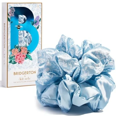 Abbildung von Bridgerton x Kitsch Satin Haargummis für Damen, weicher als Seiden Mädchen, Haargummis, keine Beschädigung, Pferdeschwanz Halter, 2 Stück (Toile de Blue)