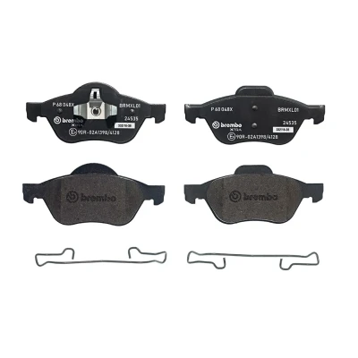 Abbildung von BREMBO P 68 048X Bremsbelagsatz exkl. Verschleißwarnkontakt mit Zubehör RENAULT: SCENIC 2, MEGANE 2 Kombi, CLIO 3