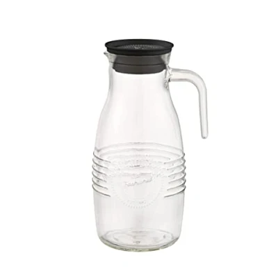 Abbildung von APS Glaskaraffe OLD FASHIONED Ø 12 cm, H: 26 1,8 Liter Glas, Polypropylen, Silikon Deckel mit Auffangsieb