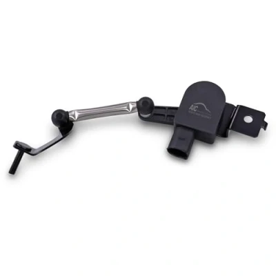 Abbildung von AIC 57315 Sensor, Xenonlicht (Leuchtweiteregulierung) Vorderachse mit Halterahmen, Koppelstange AUDI: A3 Sportback, Schrägheck