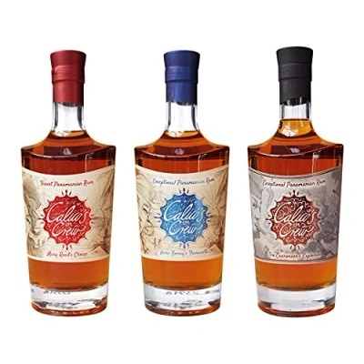 Abbildung von Calicos Crew Rum Im Set zum Sonderpreis mit Anne Bonnys Favourite 40% vol 8 Jahre , The Cannoneers Explosive 48% und Mary Reads Choice 12 je 700ml