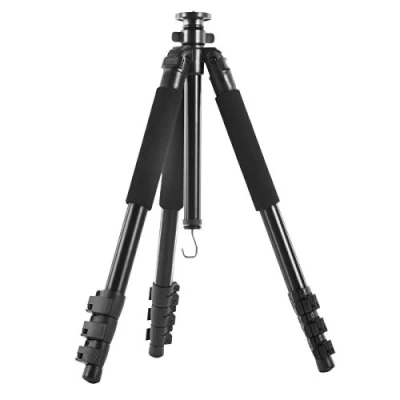Abbildung von Walimex Pro FT 667T Stativ (Extrem Stabil, max. Belastbarkeit: 10kg. 4 Beinsegmente, Stativbeindurchmesser 32, 28, 24, 20mm, 3 Schaumstoffgriffe, Libelle und Kompaß, inkl. großer Tasche, 173 cm)