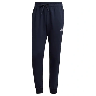 Abbildung von adidas Sportswear Essentials Tapered Jogginghose, Herren, Größe: Small, Legend ink/white