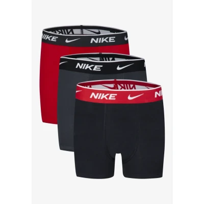 Abbildung von Nike Sportswear Essential Brief 3 PACK Panties für Kinder, Größe: 132 147, Red