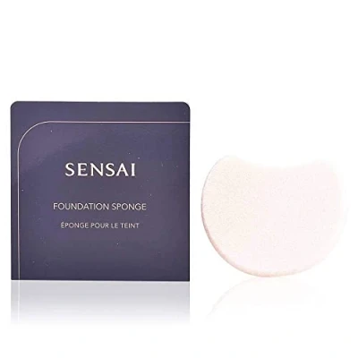 Abbildung von Sensai Total Finish Foundation Sponge