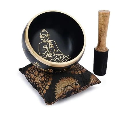 Abbildung von Ajuny Tibetisches Klangschalen Set Handgefertigte Buddha Schnitz Meditations Messing Schalen Schwarz, 4 Zoll Mit Stab und Kissen für Yoga, Klang Chakra Heilung Stressabbau Schale
